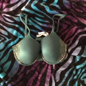 Victoria Secret bra
